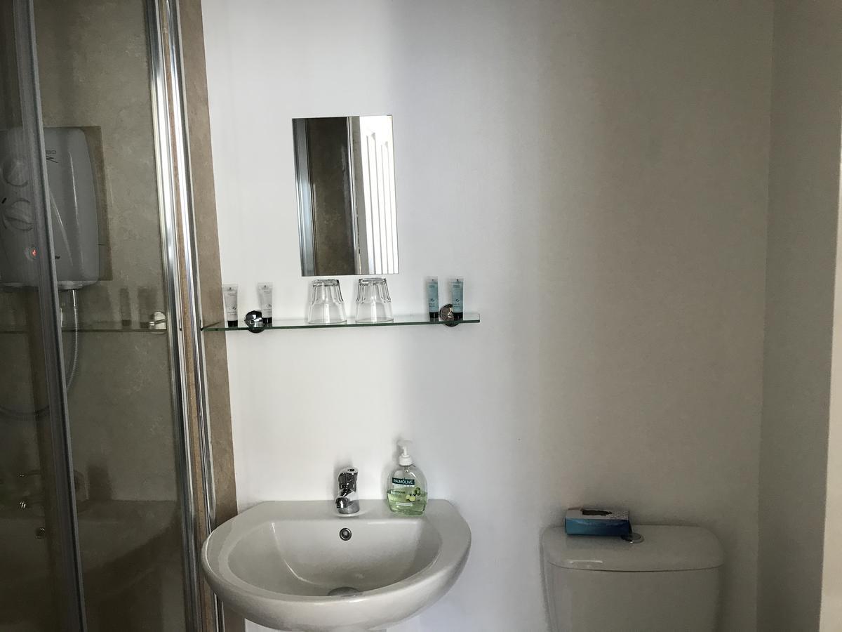 Wentworth Guesthouse 휫비 외부 사진