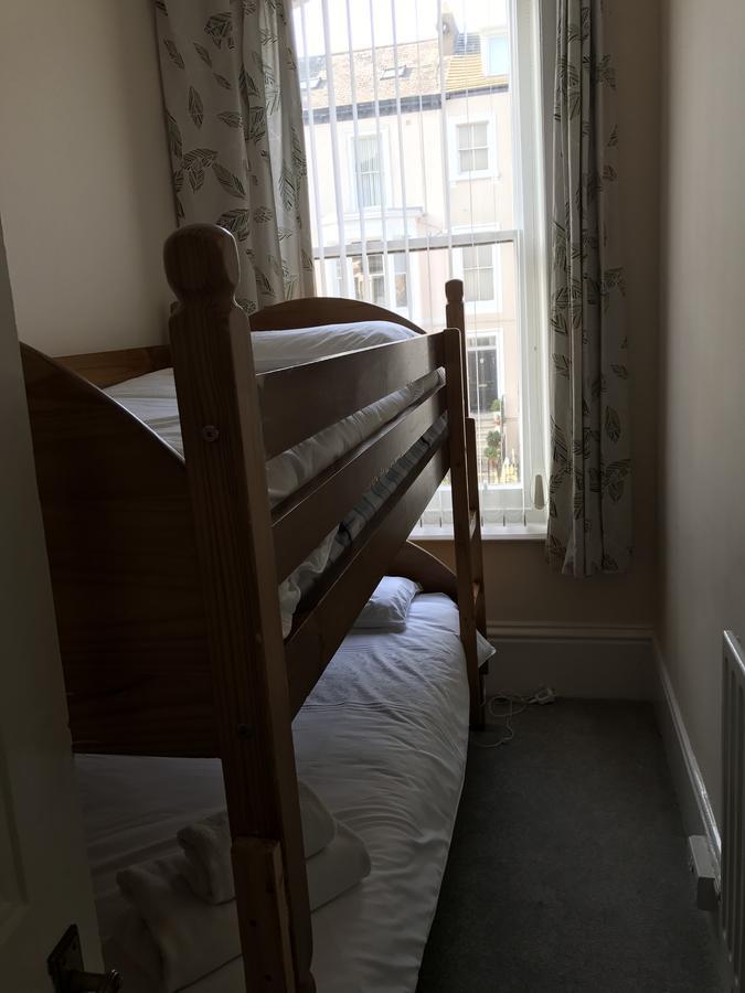 Wentworth Guesthouse 휫비 외부 사진